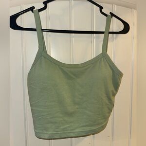 SHEIN Green Sleeveless Fitted Camisole with Built-in Bra Padding